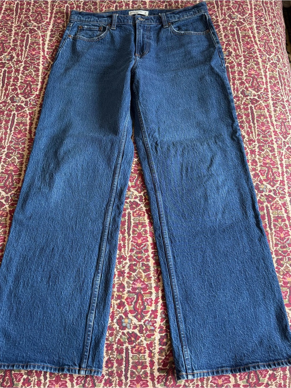 ABERCROMBIE Wide Leg Low Waist Jeans